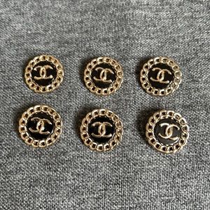 New Metal Chanel Buttons x 6